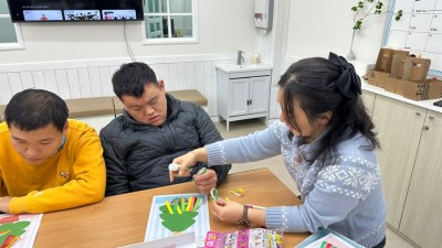 25/12/11/목요일 - 누리봄활동